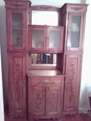 Продам старинные буфет и шкаф с ясена