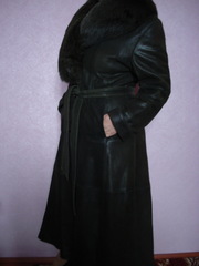 Дешево продам пальто кожаное б/у