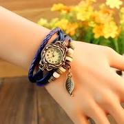 Винтажные часы с браслетом 