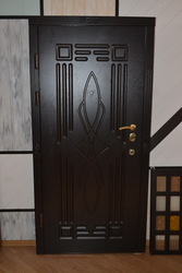 Вхідні двері для будинку