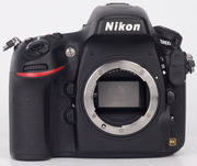 Продам Nikon D800, затвор около 15тыс, гарантия
