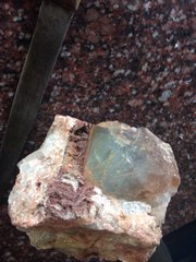 хочу продать камень в пароде