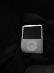 Apple iPOD Nano A1236 4 GB