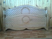 Двухпальная кровать